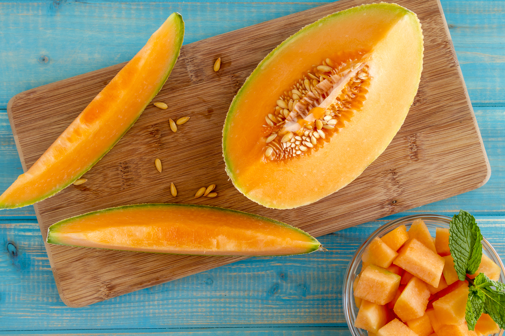 Melone 5 benefici, valori nutrizionali e ricette salutari Io Vivo Leggero Melone 5 benefici, valori nutrizionali e ricette salutari Io Vivo Leggero